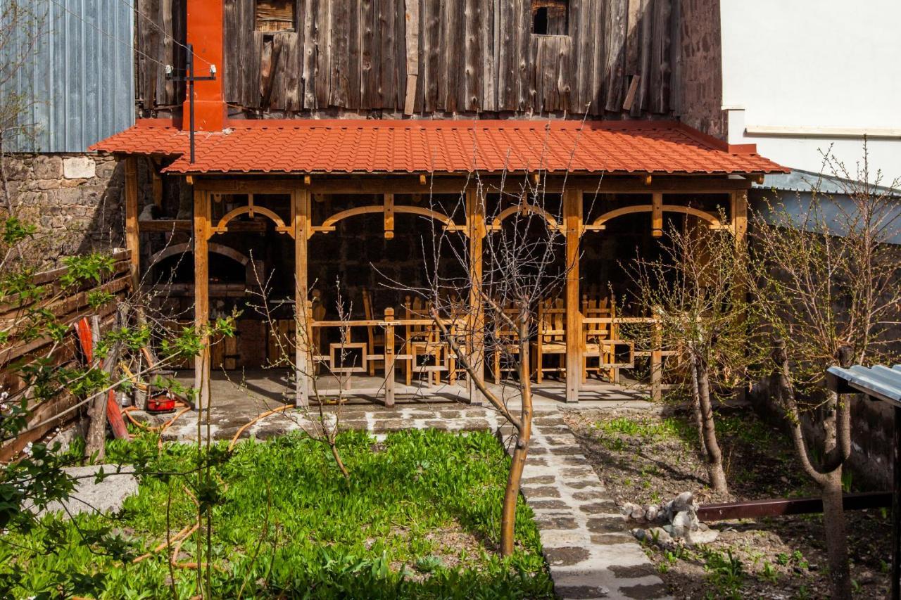 Armoon Hotel Gjumri Exterior foto